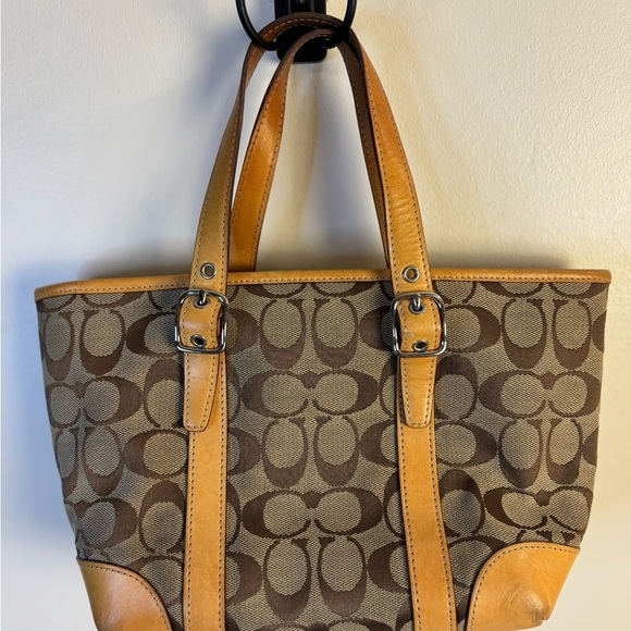 Coach Brown & Tan Hamptons Market Mini Signature Tote Bag - Picture 4 of 16